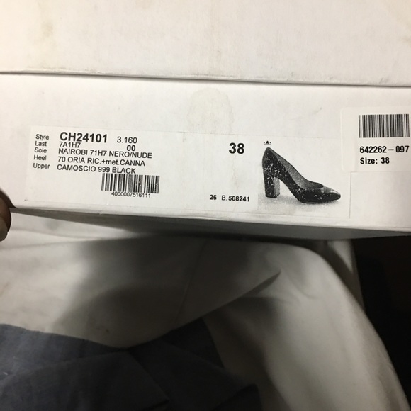 Designer Shoes - Picture 4 of 15